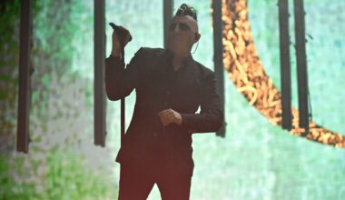 A Perfect Circle "working towards something" with new music