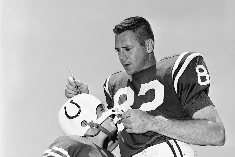 Raymond Berry (right) has passed away aged 93 (AP)