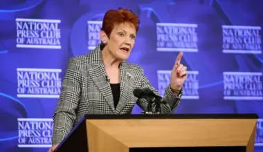 Pauline Hanson vows to make Australia a monocultural society