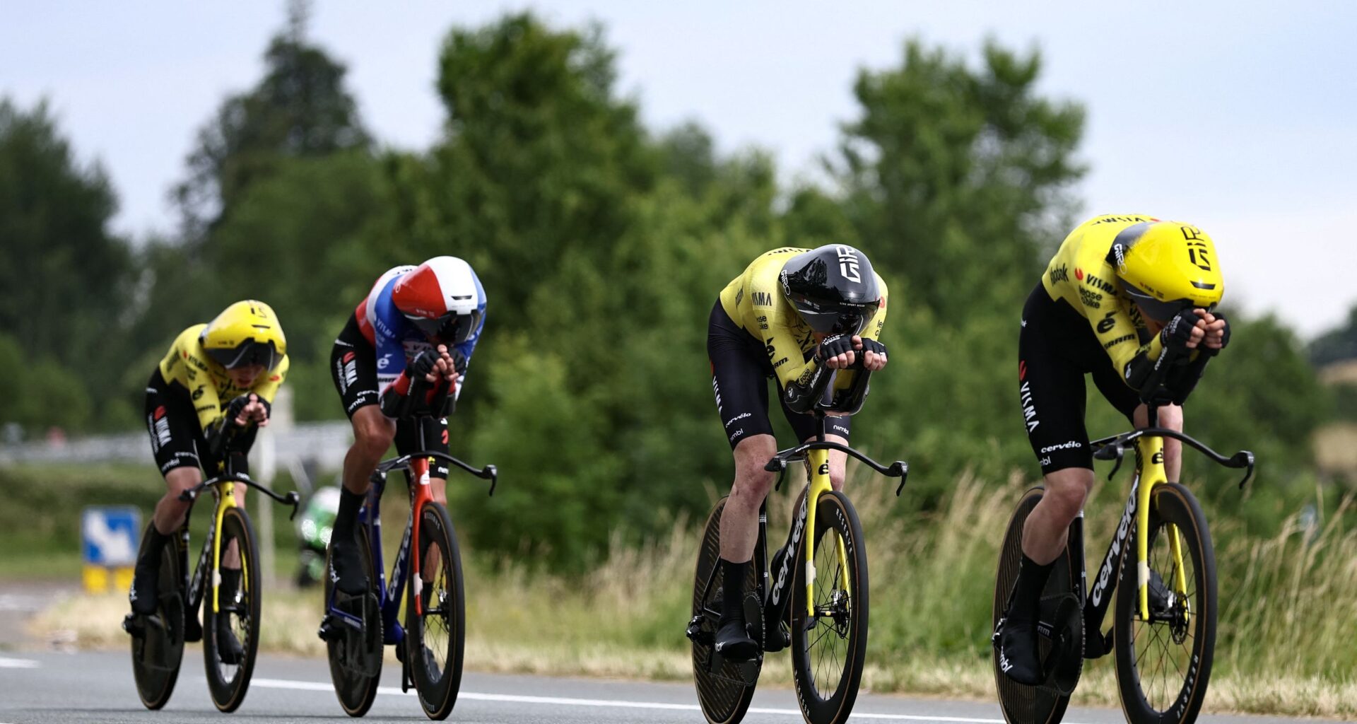 Tour Auvergne-Rhône-Alpes: Visma-Lease a Bike power to team time trial victory on stage 3, but EF's Baudin keeps yellow jersey after GC shake-up