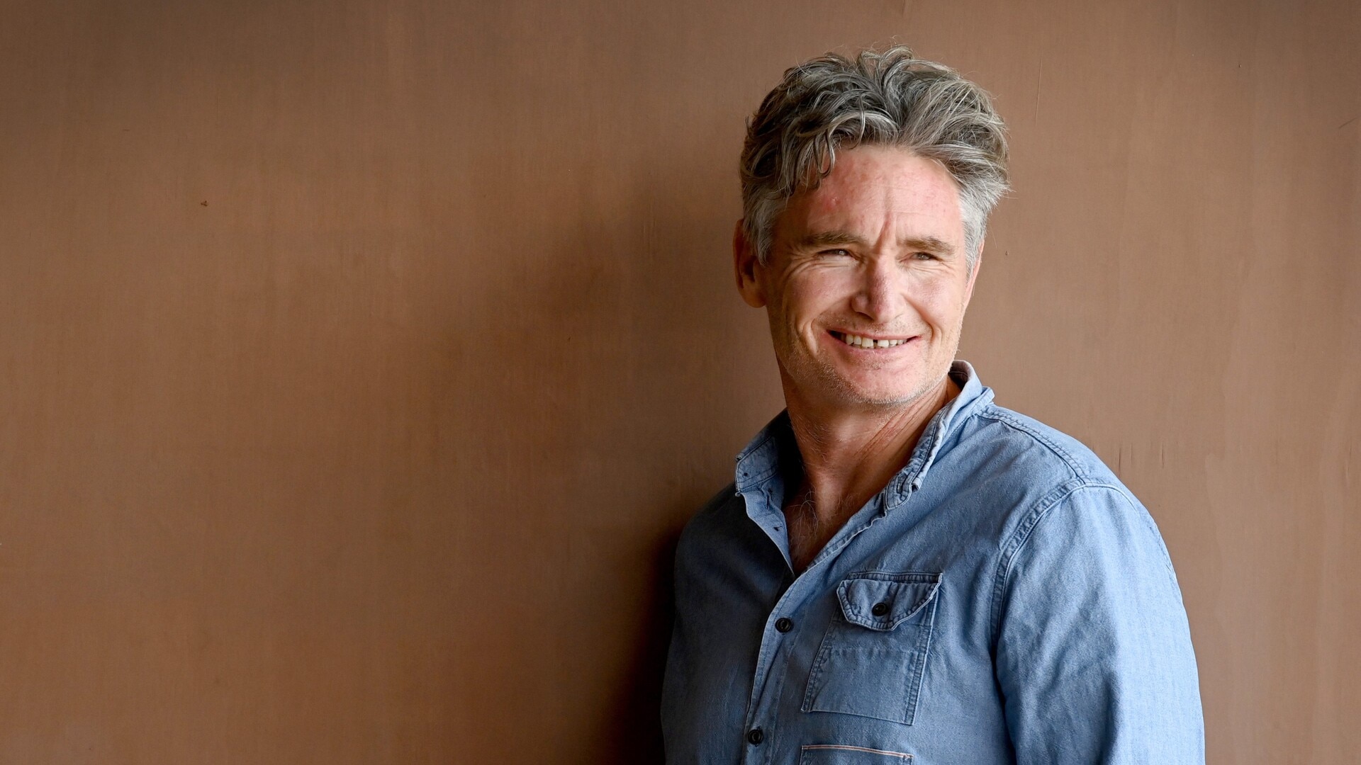 ‘He loses it’: Dave Hughes boots loud audience members from show
