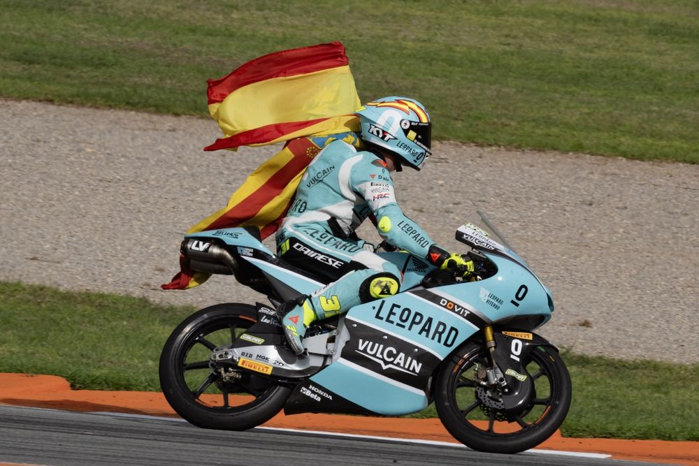 Adrian Fernandez, Leopard Racing