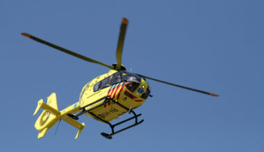 Three die after car collides with cycling children in Zeeland