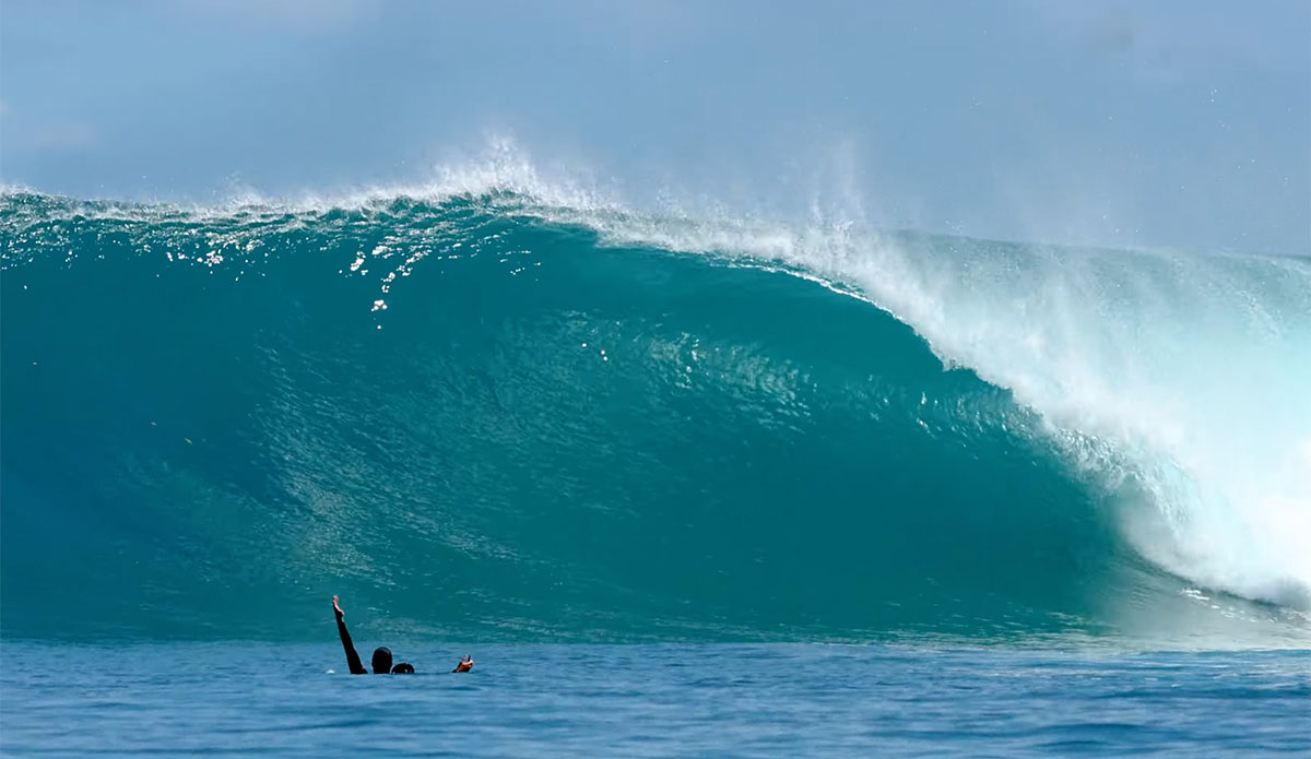 Bank Vaults surfing in the Mentawai Islands