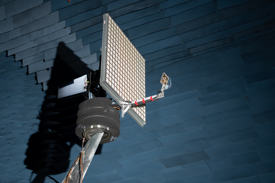 Antenna array could provide protected tactical satellite communications in low-Earth orbit | MIT News