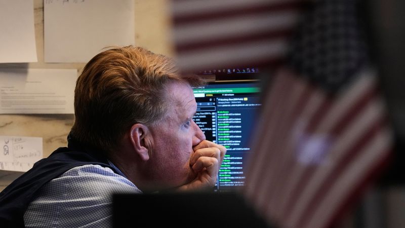 Markets whipsaw as AI sell-off resumes