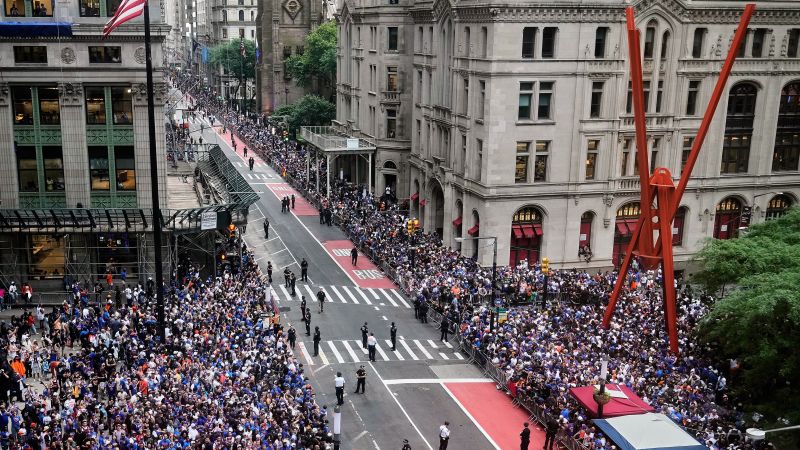 Live updates: New York Knicks NBA championship parade