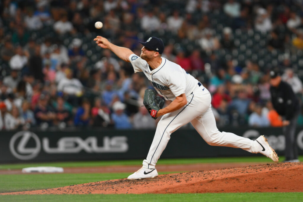 Austin Voth Elects Free Agency