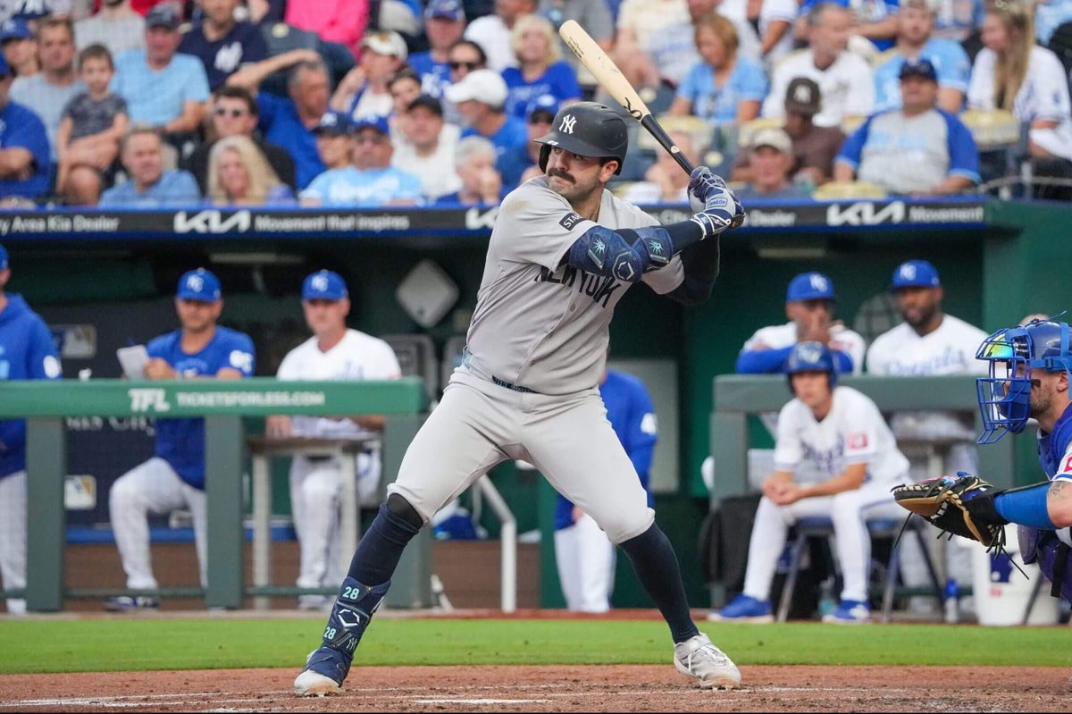 Austin Wells is MLB’s worst hitter. Can the Yankees fix him?