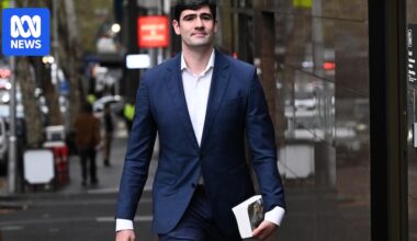 Neo-Nazi hecklers found guilty over Anzac Day booing during Welcome to Country