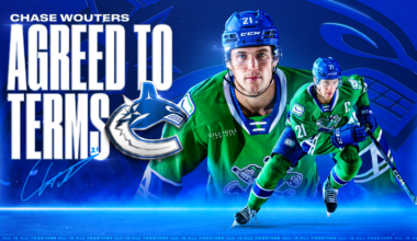 CANUCKS AGREE TO TERMS WITH CHASE WOUTERS ON A ONE-YEAR, TWO-WAY CONTRACT