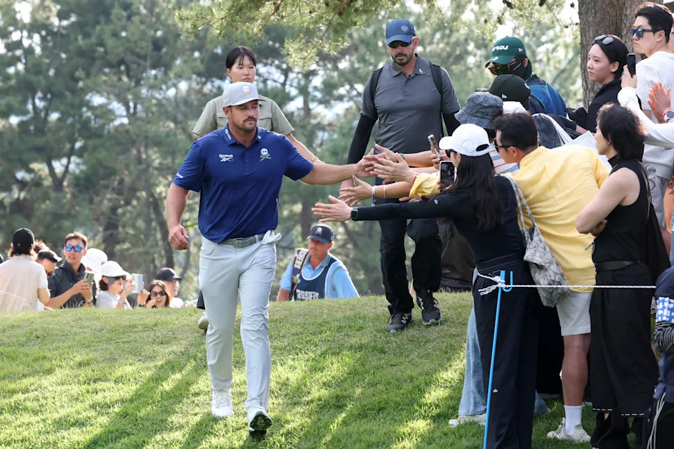 BUSAN, SOUTH KOREA - MAY 30: Bryson DeChambeau of Crushers GC interacts on his way to the 18th tee during day three of LIV Golf Korea at Asiad Country Club on May 30, 2026 in Busan, . (Photo by Chung Sung-Jun/Getty Images)