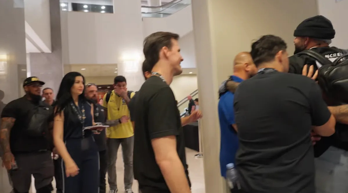 UFC White House 'Embedded,' No. 4: Alex Pereira ignores Josh Hokit