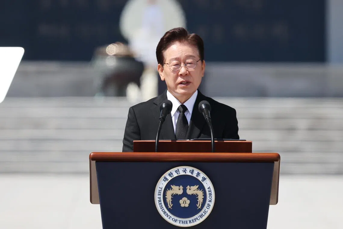 epa13019499 South Korean President Lee Jae-myung delivers his speech during a ceremony marking the country's 71st Memorial Day to commemorate veterans and independence activists at the National Cemetery in Seoul, South Korea, 06 June 2026.  EPA/KIM HONG-JI / POOL