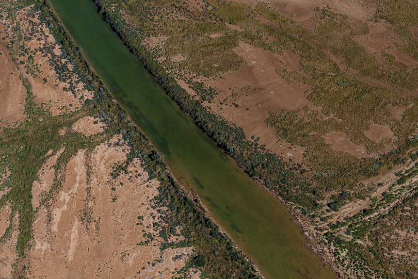 Lake Eyre - Kati Thanda 2026-06-06 09:06:00