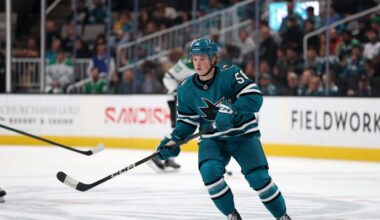 Sharks re-sign forward Ethan Cardwell