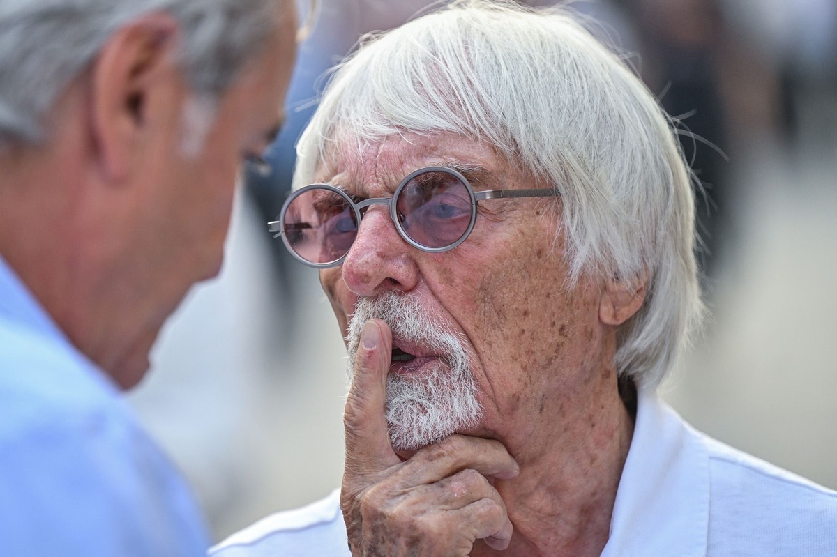 Former F1 chief Ecclestone backs push for V8 engines