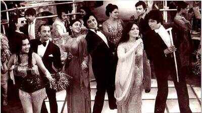 Bindu recalls Parveen Babi talking only about Amitabh Bachchan after her nervous breakdown: 'She must be loving him, we don't know'