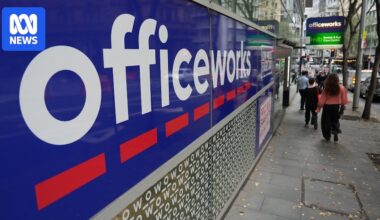 Officeworks staff say plan to offshore Sydney jobs all about replacing them with cheap labour