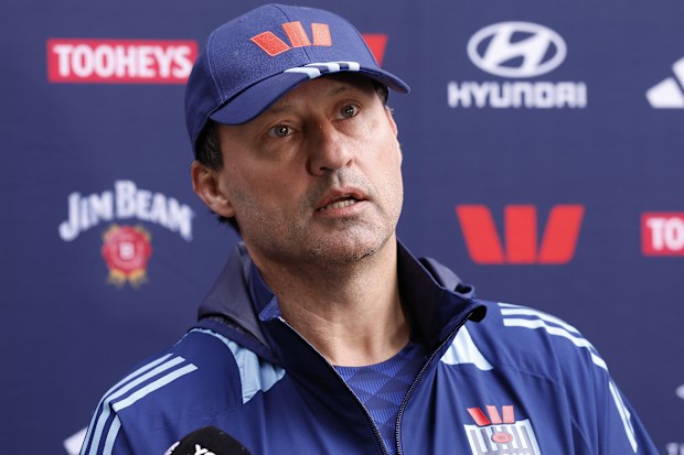 SYDNEY, AUSTRALIA - JULY 08: NSW Blues coach Laurie Daley speaks to the media during a NSW Blues State Of Origin Squad Captain's Run at Accor Stadium on July 08, 2025 in Sydney, Australia. (Photo by Darrian Traynor/Getty Images)