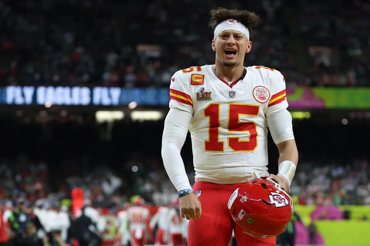 Chiefs QB Patrick Mahomes comments on Russell Wilson’s career after NFL retirement