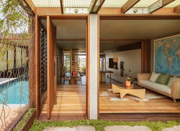 Rooms unfold and spill into outdoor spaces, with materials chosen as much for their visual transparency as their practicality.