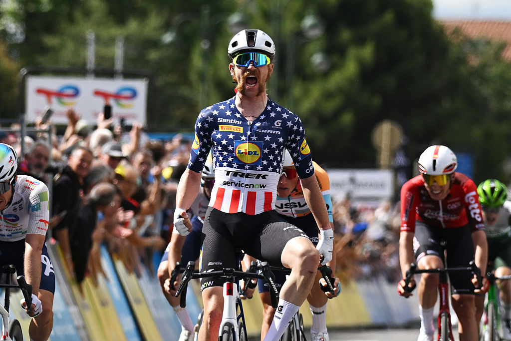 2026 Tour Auvergne-Rh&ocirc;ne-Alpes stage 4: Quinn Simmons wins