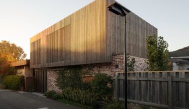 Escape to the inner city with a look inside Laneway House