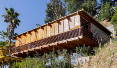 cantilevered beams and slender posts form cano house in los angeles