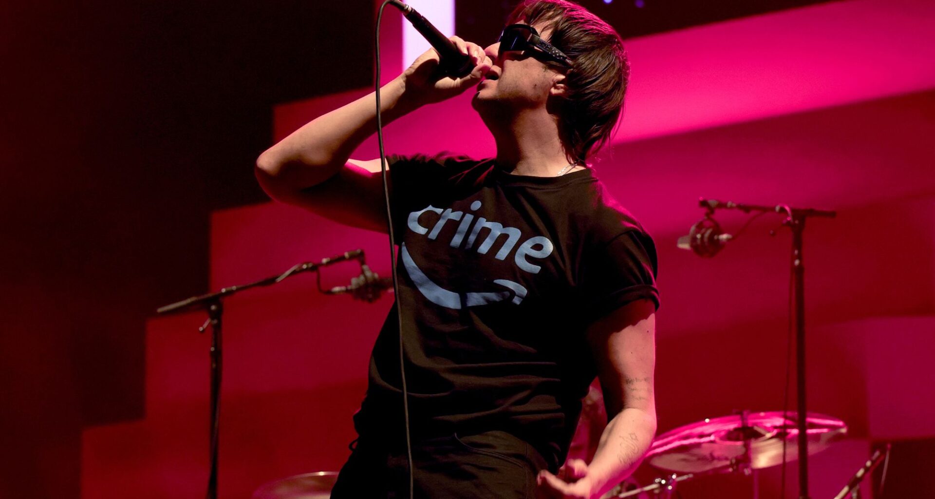 The Strokes delay new album 'Reality Awaits' and announce huge homecoming New York show with Beach House and Fcukers