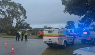 Ballajura fire: Body discovered inside garage after reports of smoke coming from property north of Perth