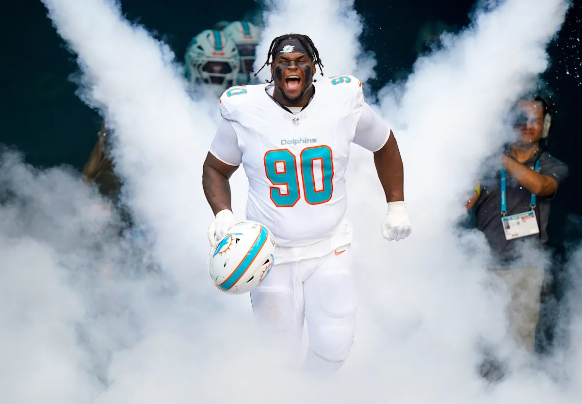 2025 NFL re-draft has Dolphins passing on original pick for another DL
