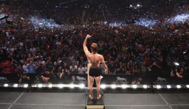 Former champ backs ‘special’ McGregor in Holloway comeback bout