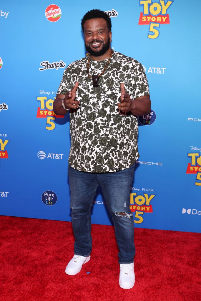 Craig Robinson at the "Toy Story 5" premiere