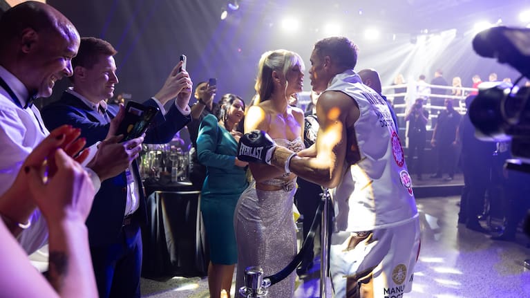 David Nyika's fiancée Lexy Thornberry greets him before Nyika's fight against Tommy Karpency in Auckland in 2024 - the last time he fought in New Zealand.