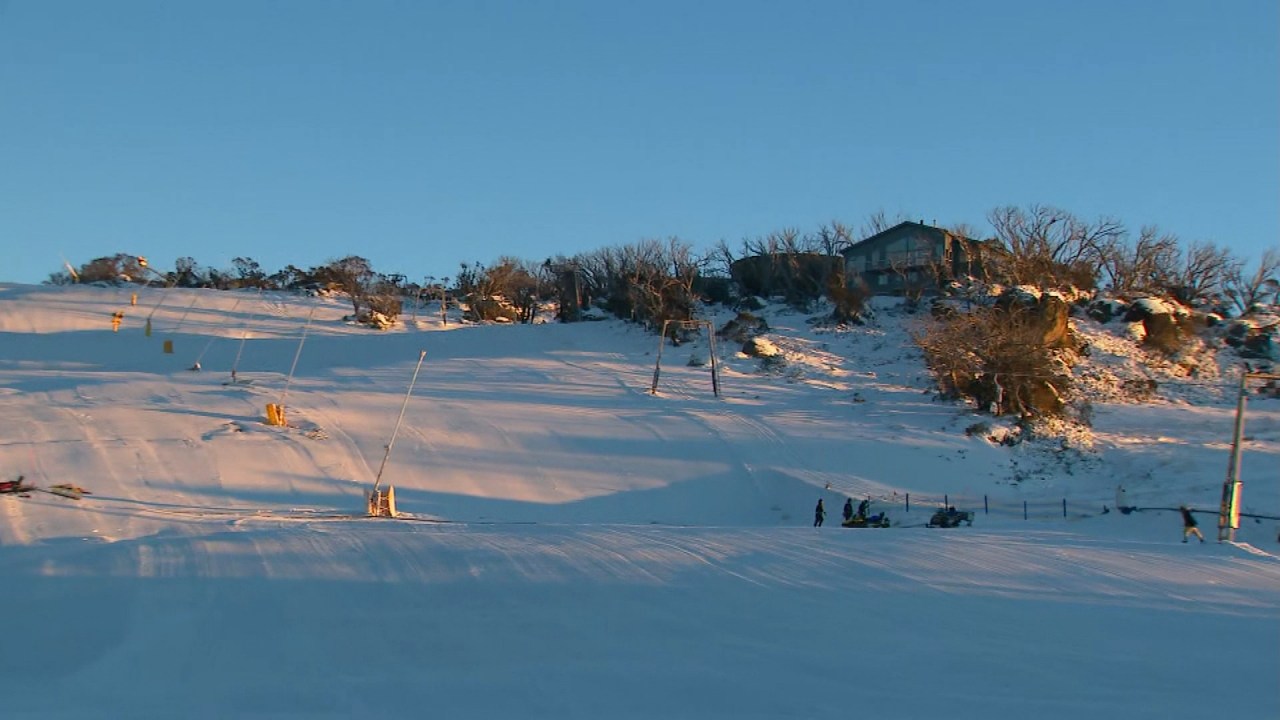 Australia’s snow season has begun with sunny conditions in the NSW slopes and flurries of snow in Victoria