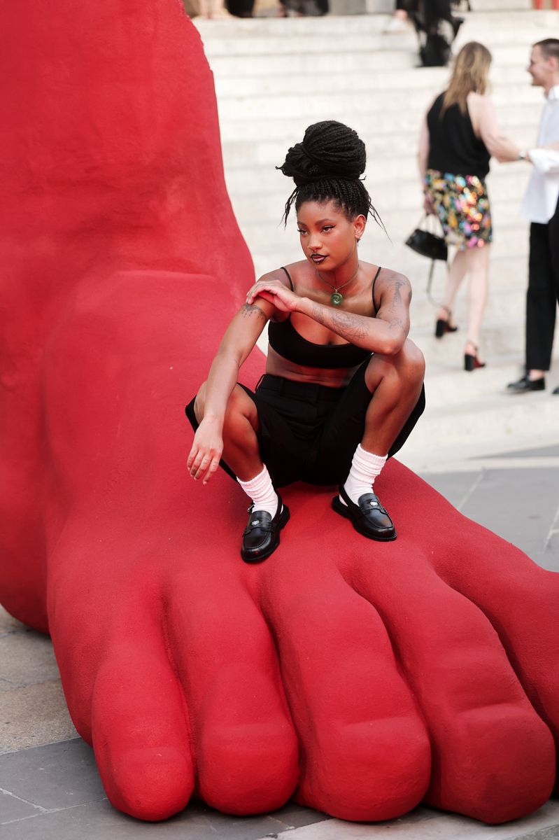 Willow Smith makes a statement in minimalist black and chunky loafers at Paris Fashion Week