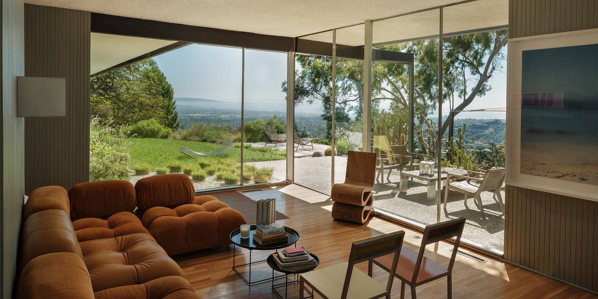 Richard Neutra’s Famous 1960 Sale House Is Now 40 Percent Off