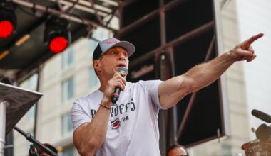 Best of Hurricanes' Stanley Cup parade