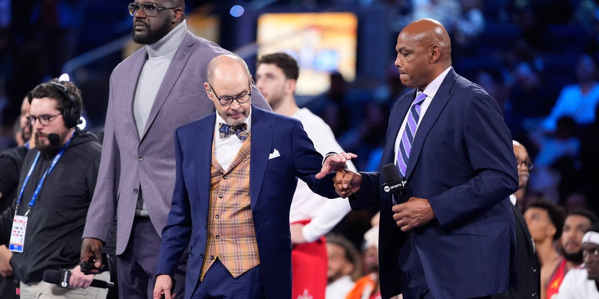 `Inside the NBA' making the most of its 1st appearance in the finals