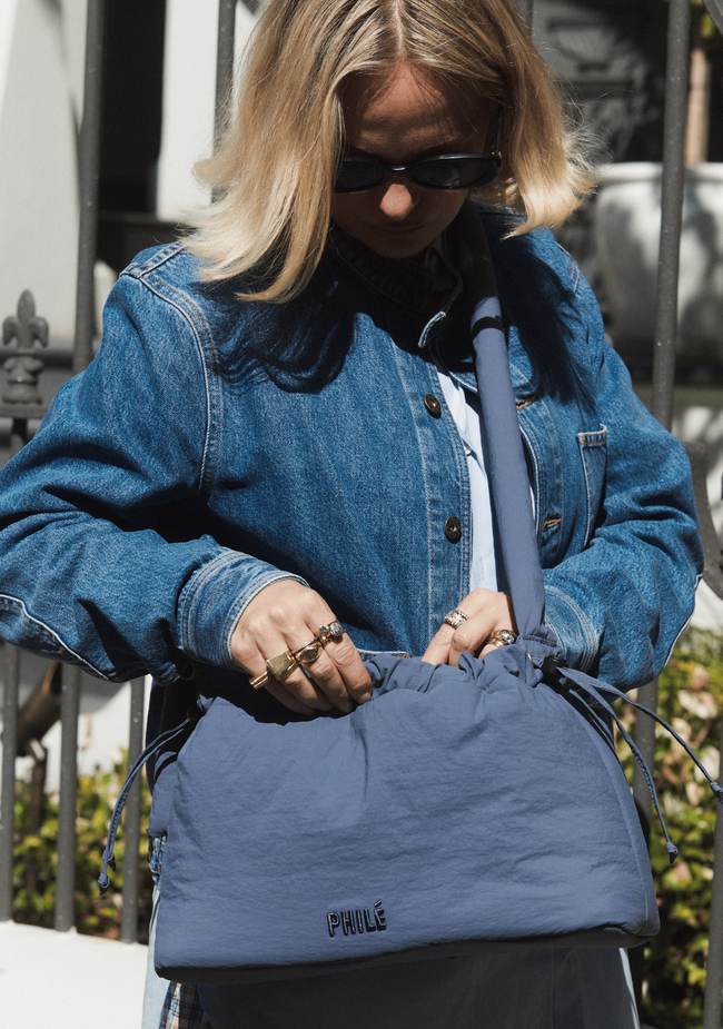The sleek carrier comes in six different colourways.