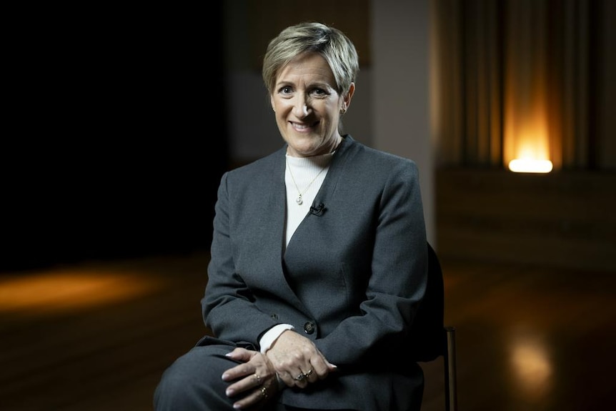 WA Chief Health Officer Clare Huppatz speaks to a reporter