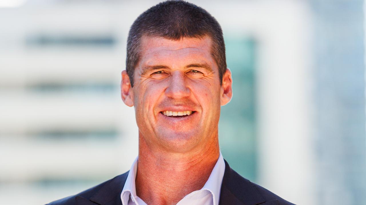 AFL 2026: Jonathan Brown returns to Fox Footy’s On the Couch after brain surgery recovery, tumour, video