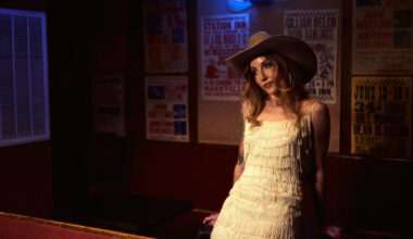 Ashley Monroe Dreams of Singing ‘I Hate Nashville’ at Country’s Biggest Awards Show