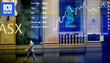 Markets live blog: ASX 200 tipped lower despite Wall St gains, AUD flat, oil higher despite Iran war peace talks