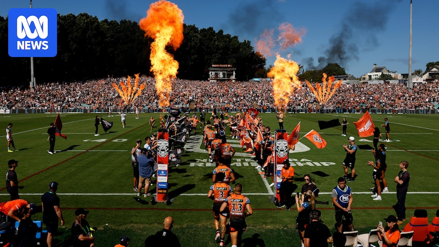 NRL live updates: Wests Tigers vs Gold Coast Titans