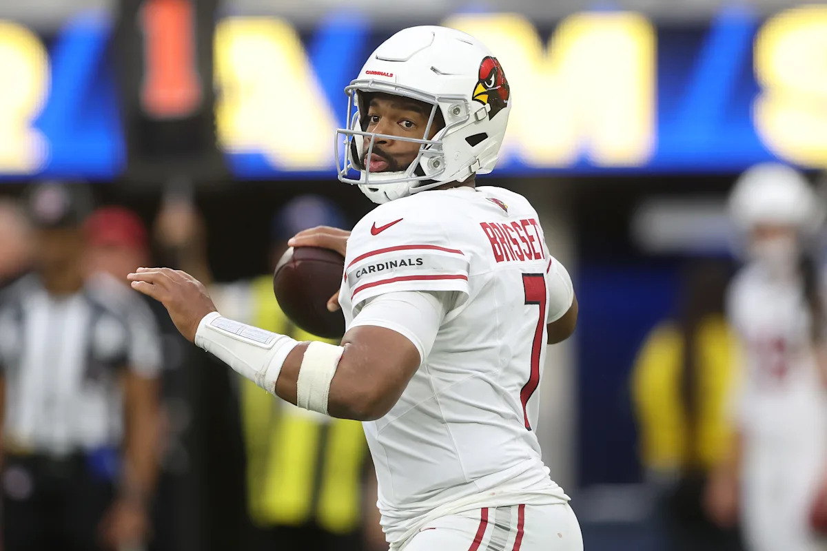 Cardinals QB Jacoby Brissett reportedly set to report to mandatory minicamp this week after contract holdout