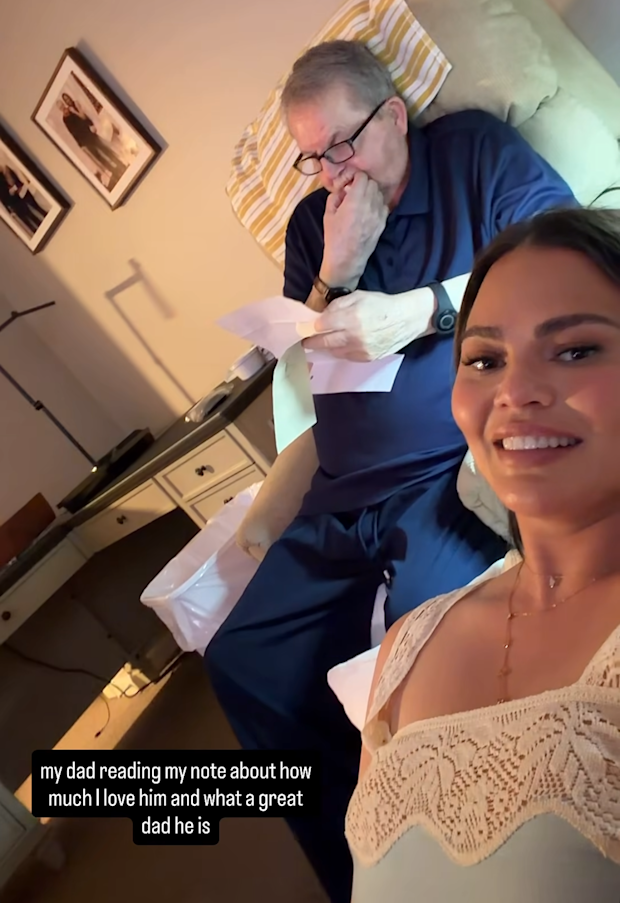 Chrissy Teigen announces death of her father Ron Teigen Sr