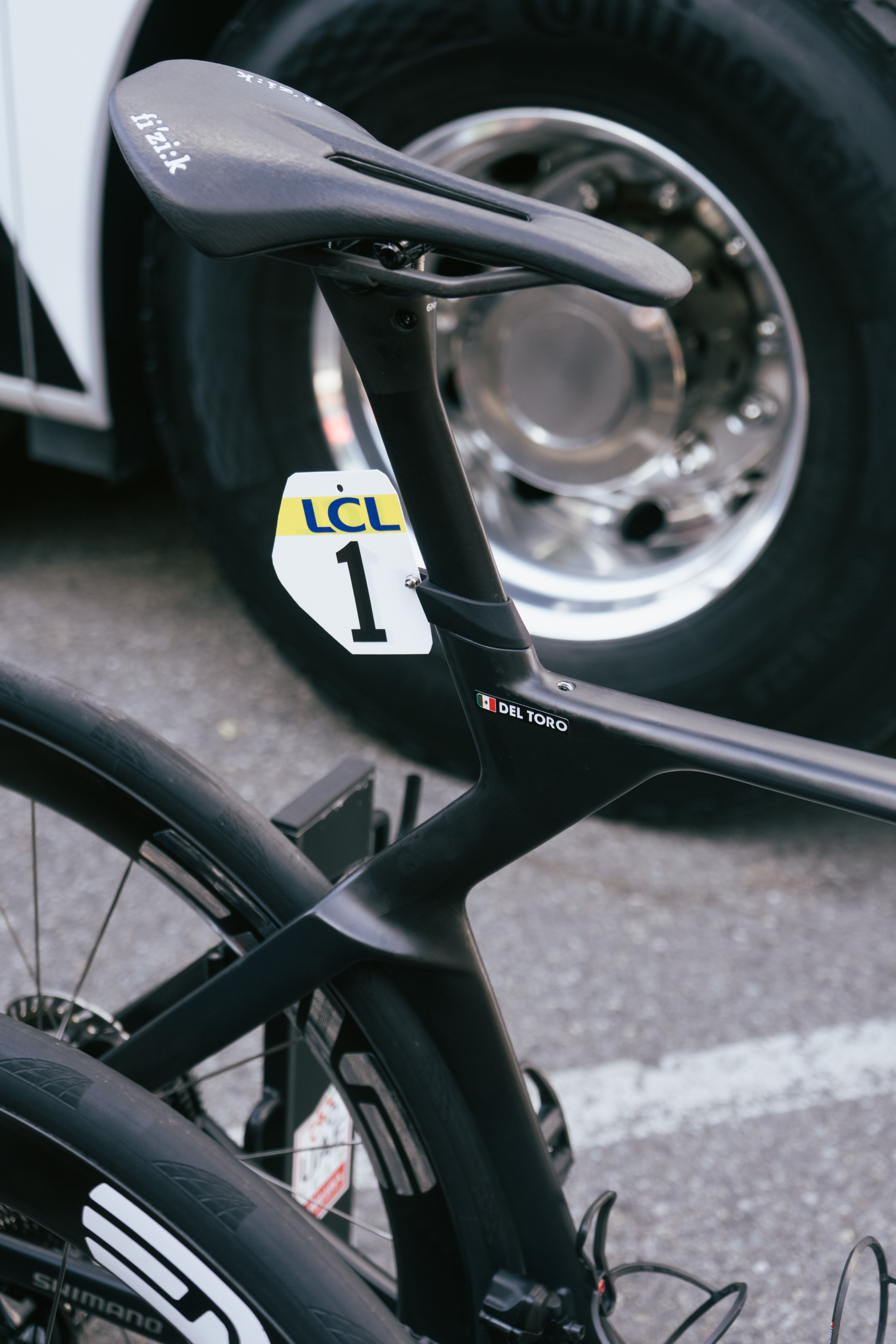 Black Colnago Y1Rs