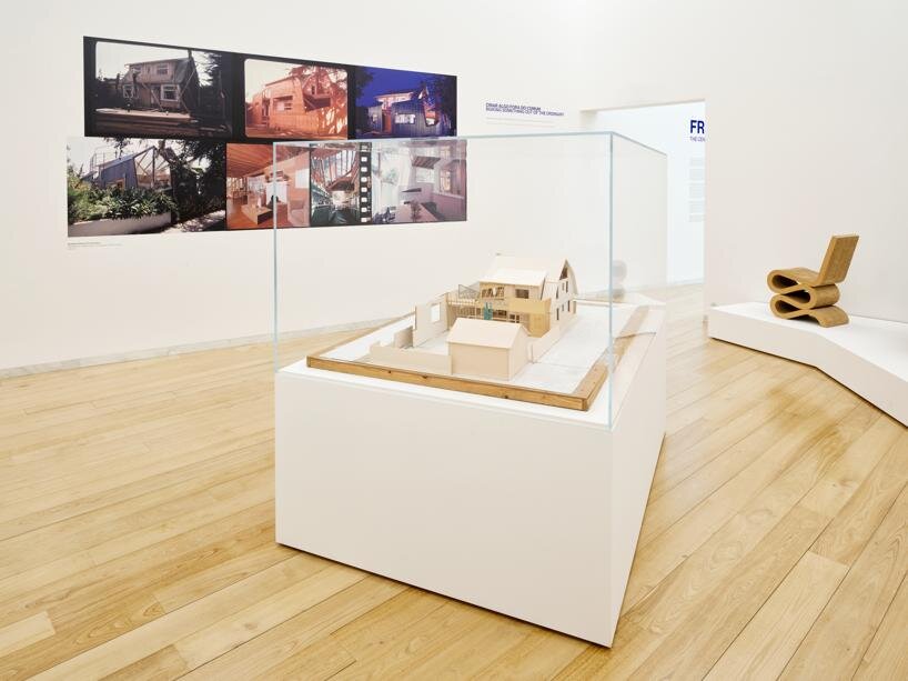 step into frank gehry's sweeping signature style in a new retrospective - 1